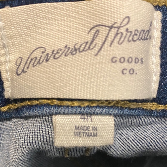 Universal Thread High Rise Skinny - Picture 2 of 3